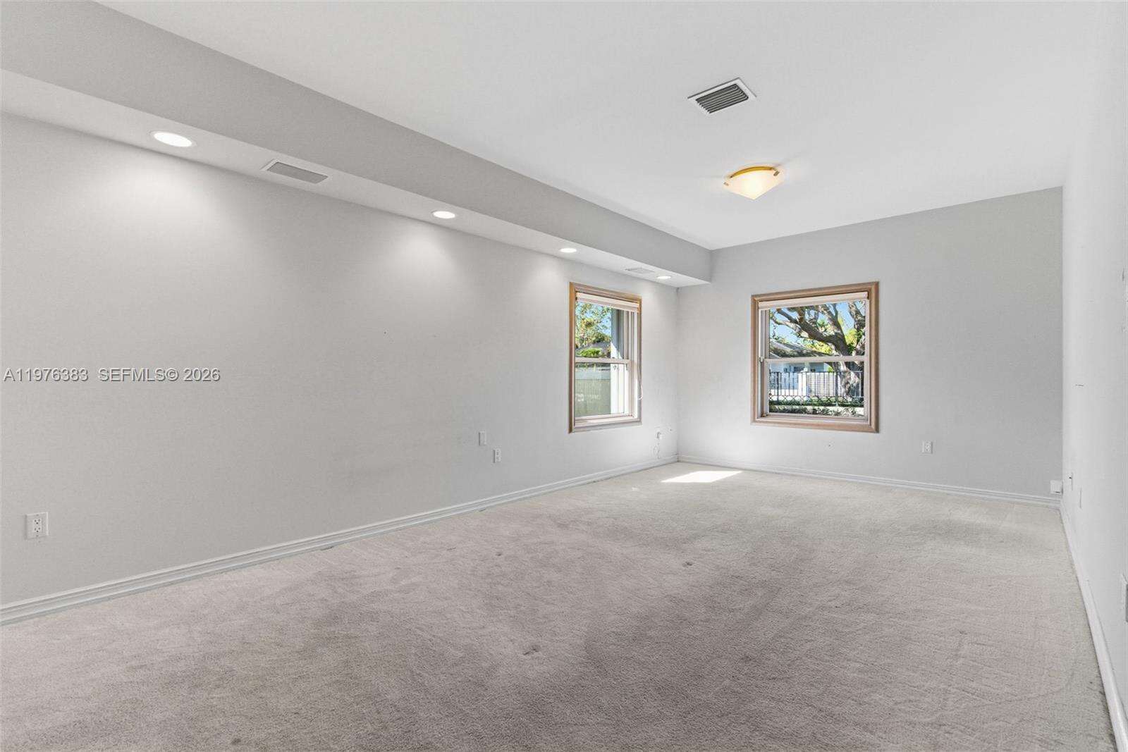 Miami | 9930 145th St N/A | Picture 59