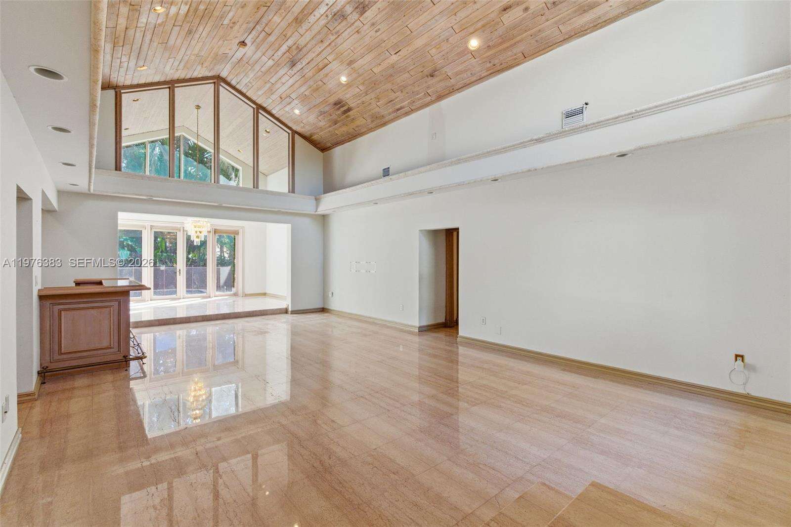 Miami | 9930 145th St N/A | Picture 10