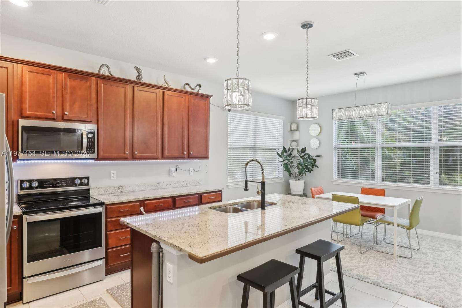 Hollywood | 1402 Myrtle Oak Ter N/A | Picture 14