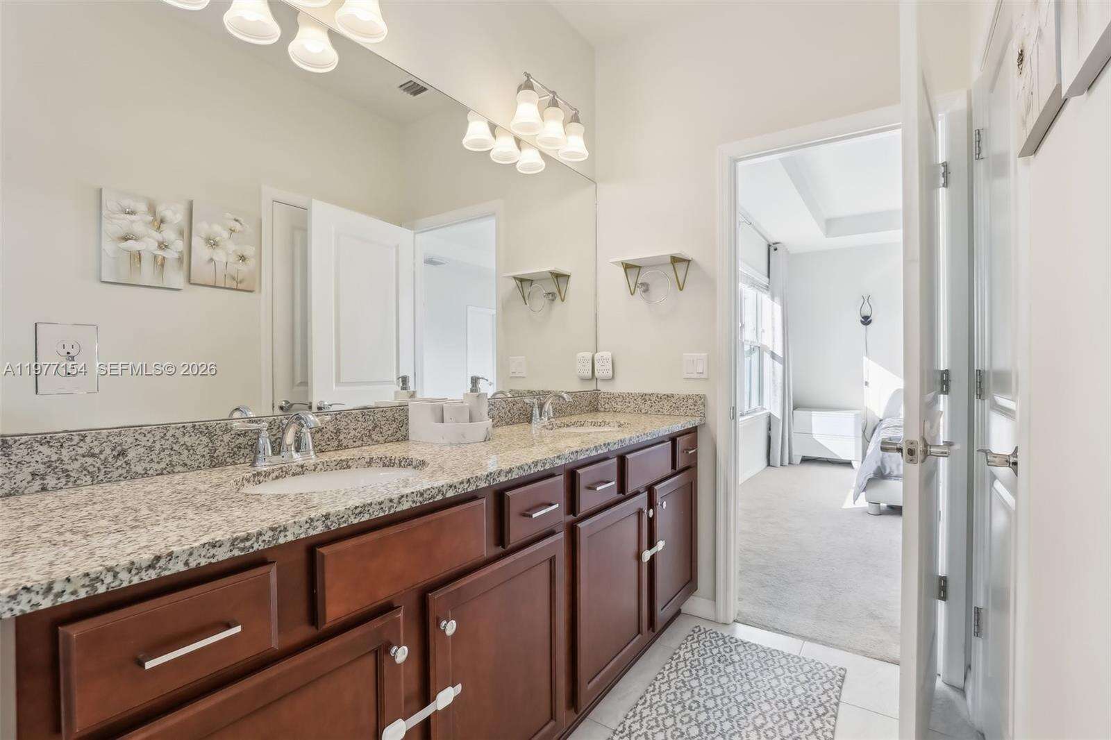 Hollywood | 1402 Myrtle Oak Ter N/A | Picture 25