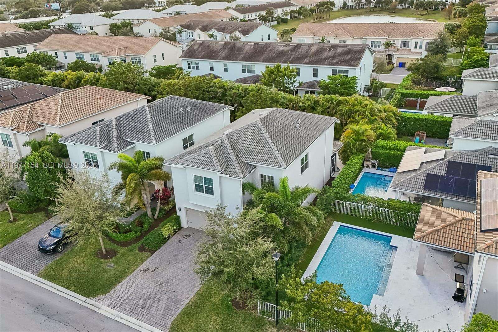 Hollywood | 1402 Myrtle Oak Ter N/A | Picture 53