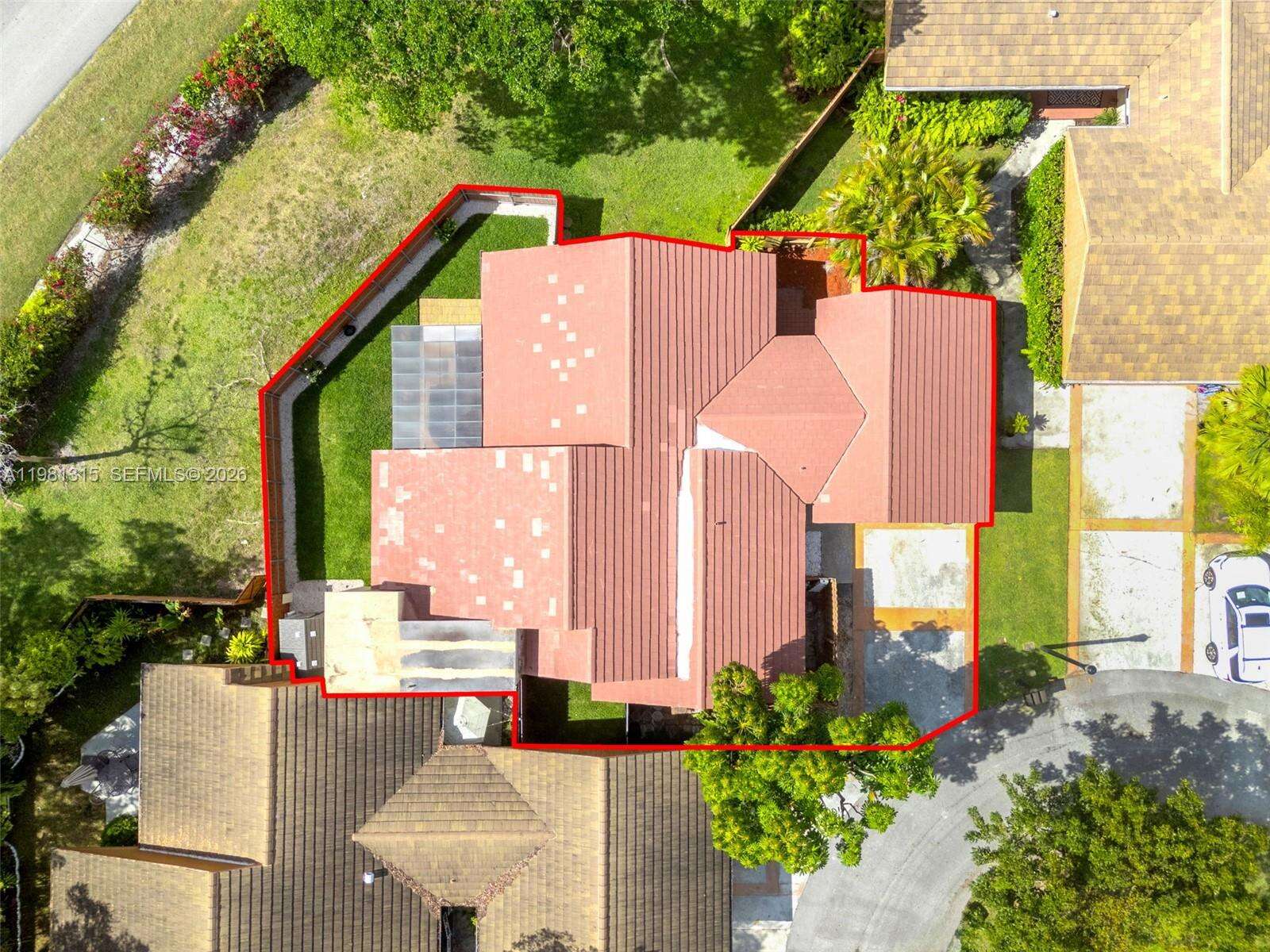 Miami | 19951 10th Place Way N/A | Picture 40