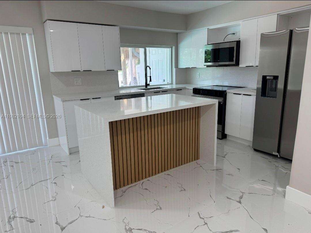 Pompano Beach | 631 5th Ter N/A | Picture 4