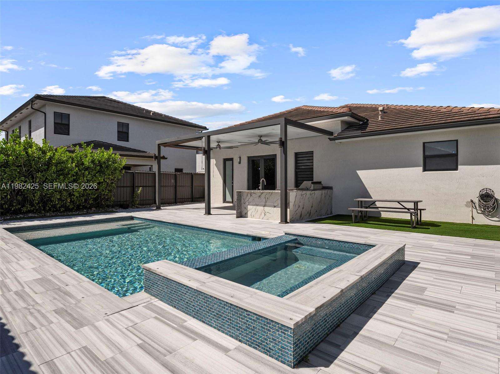 Miami | 14478 21st St N/A | Picture 44