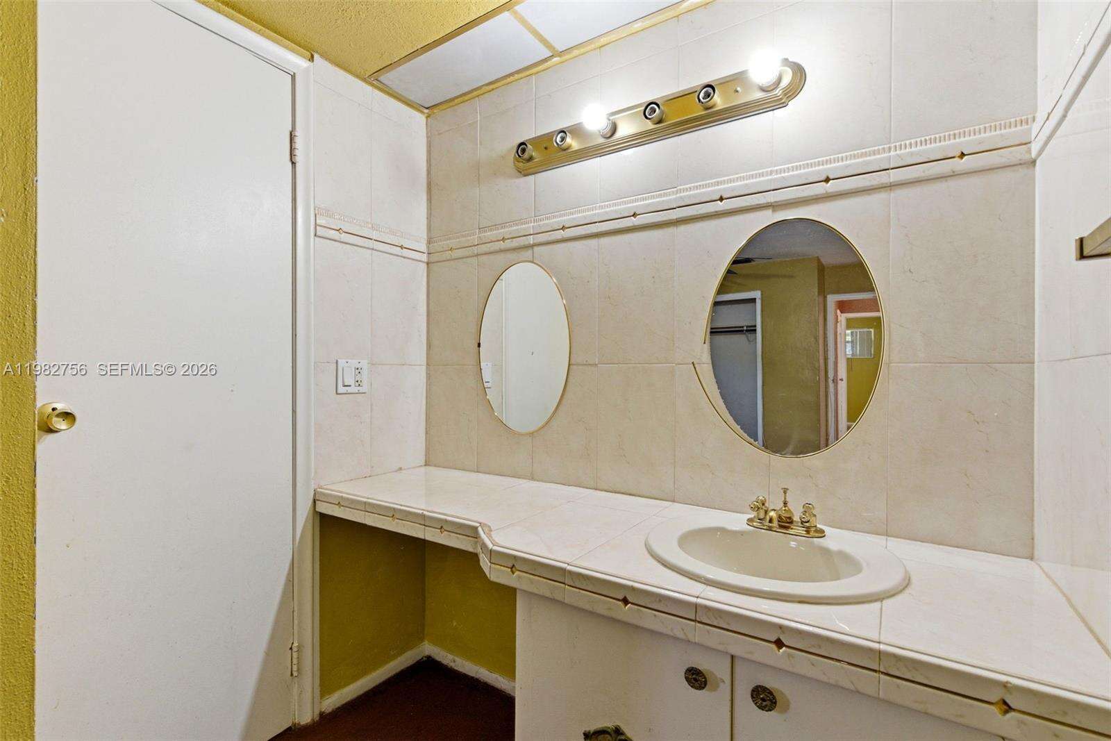 Sunrise | 6600 26th St N/A | Picture 29