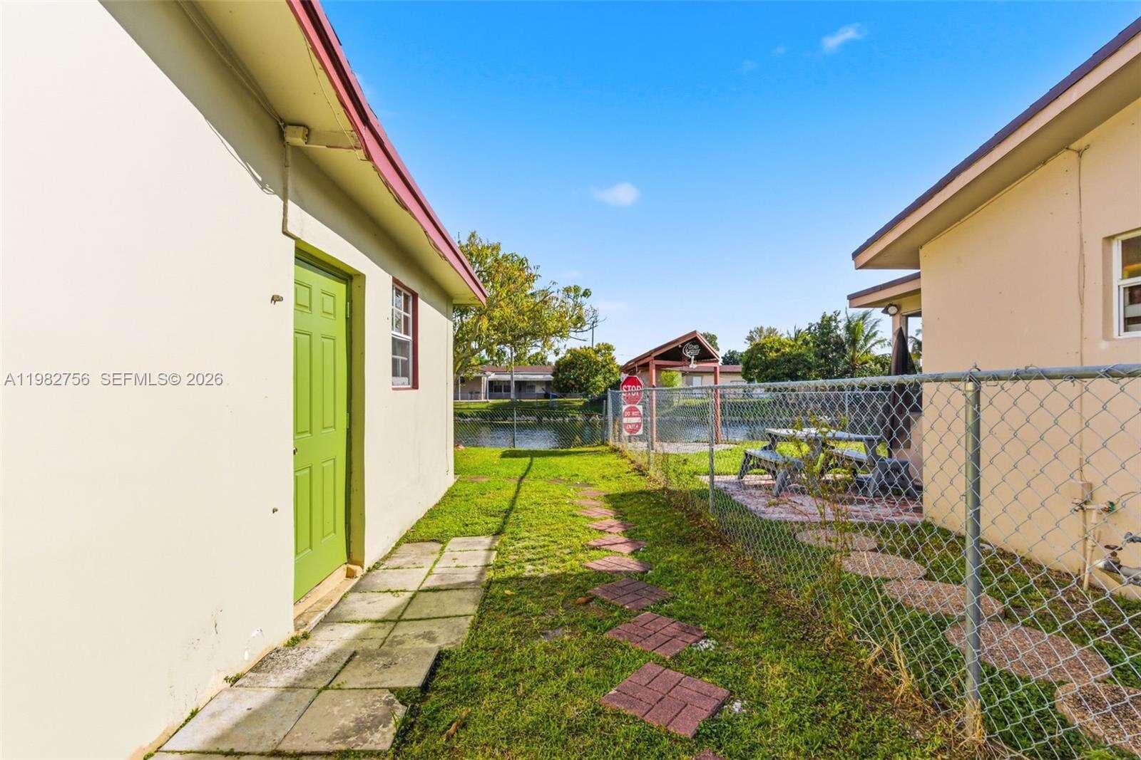 Sunrise | 6600 26th St N/A | Picture 36