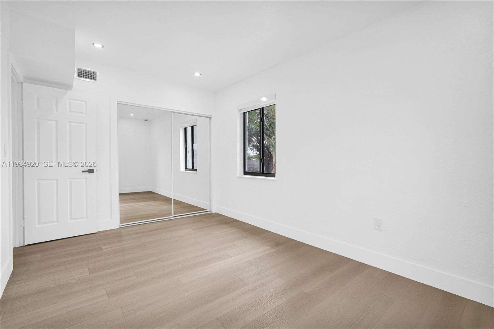 Miami | 1830 135th St N/A | Picture 24