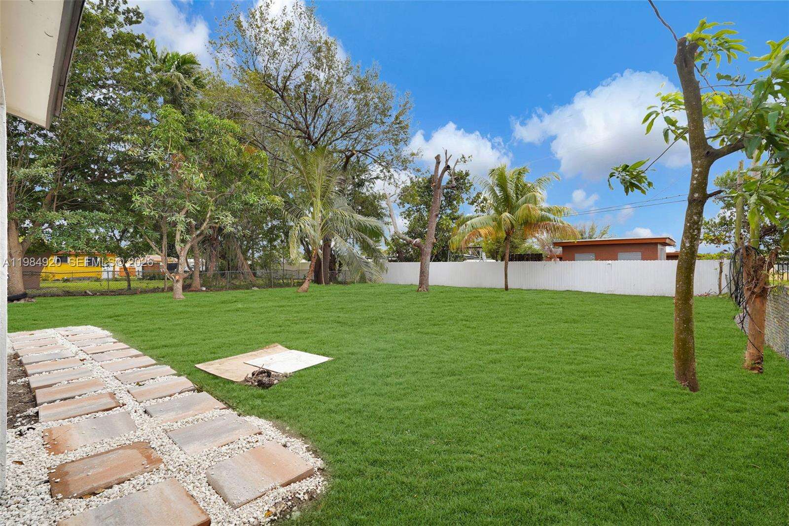 Miami | 1830 135th St N/A | Picture 29
