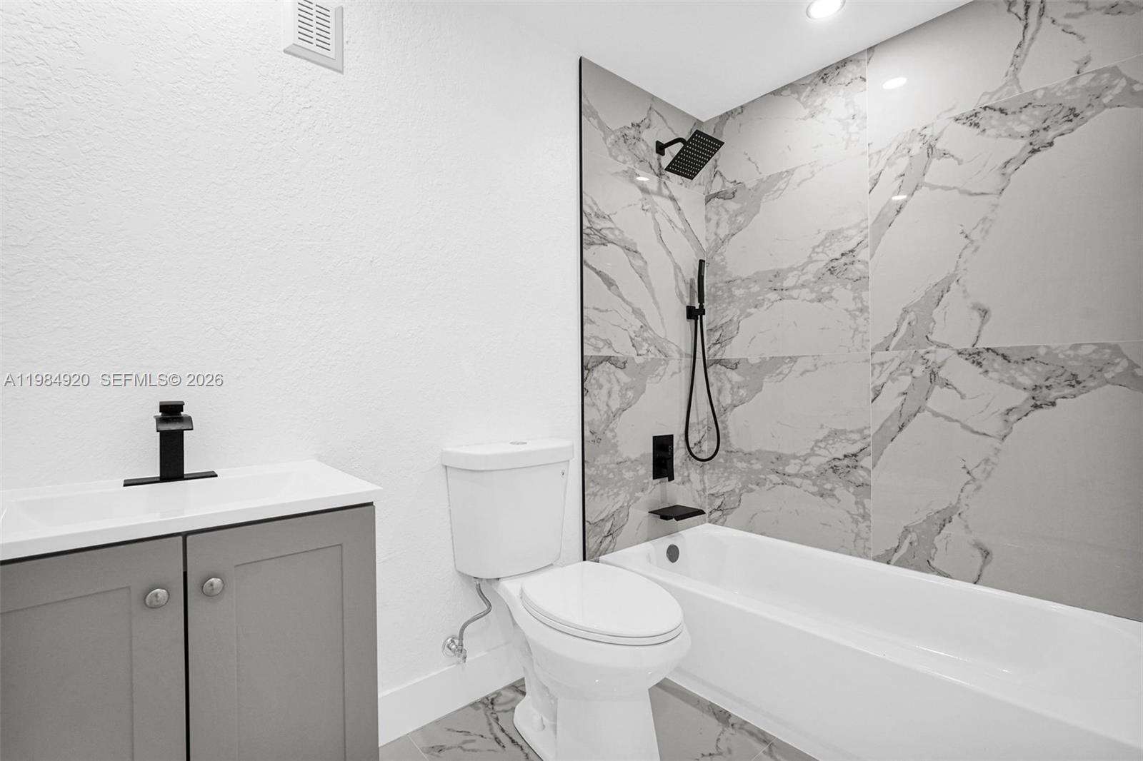 Miami | 1830 135th St N/A | Picture 36