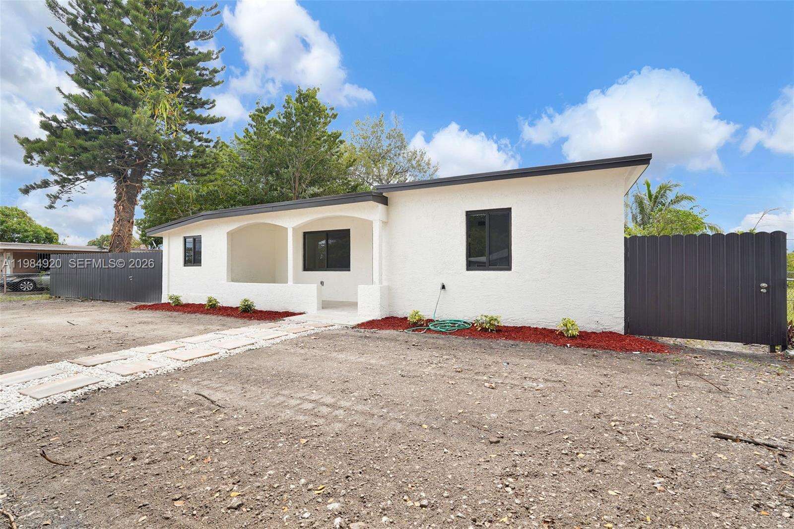 Miami | 1830 135th St N/A | Picture 9
