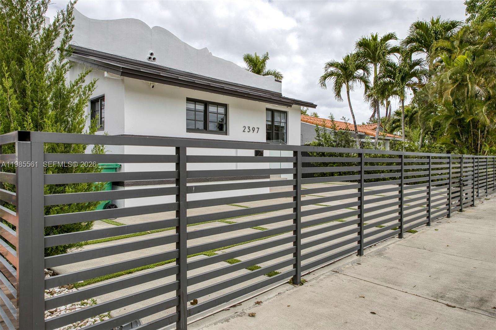Miami | 2397 13th St N/A | Picture 11
