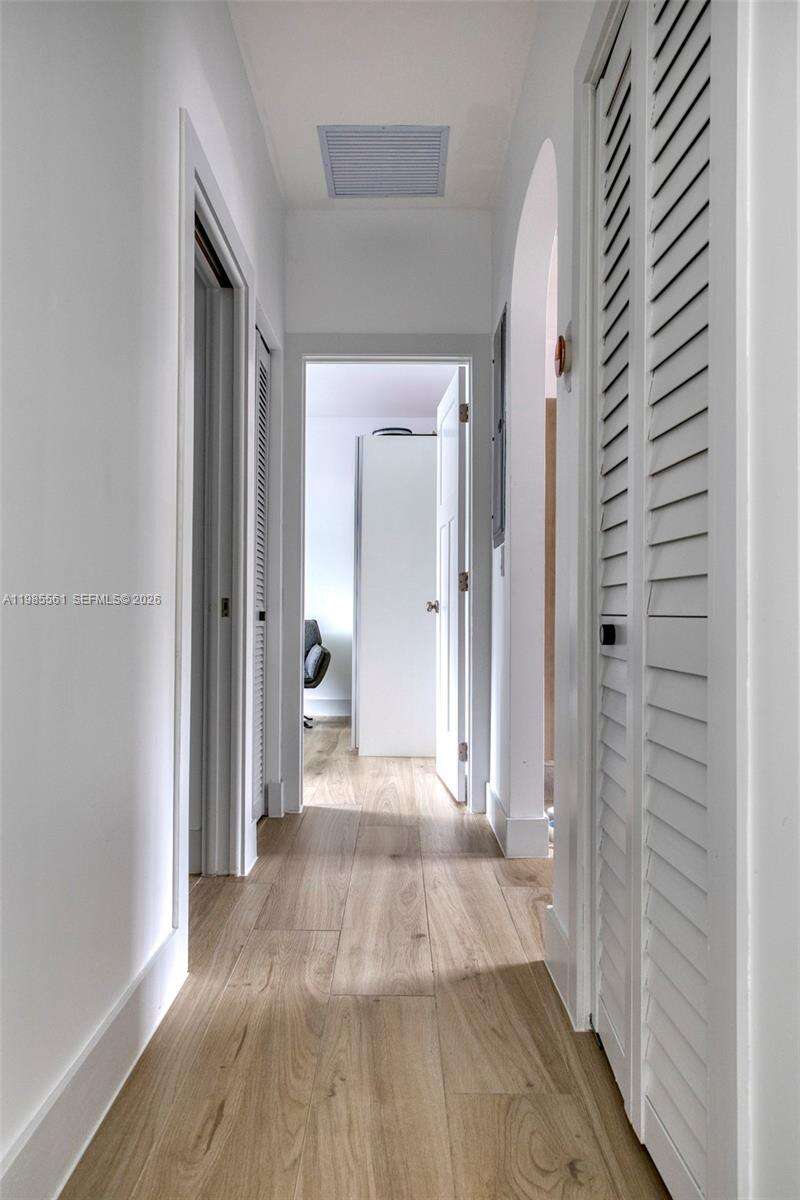 Miami | 2397 13th St N/A | Picture 20