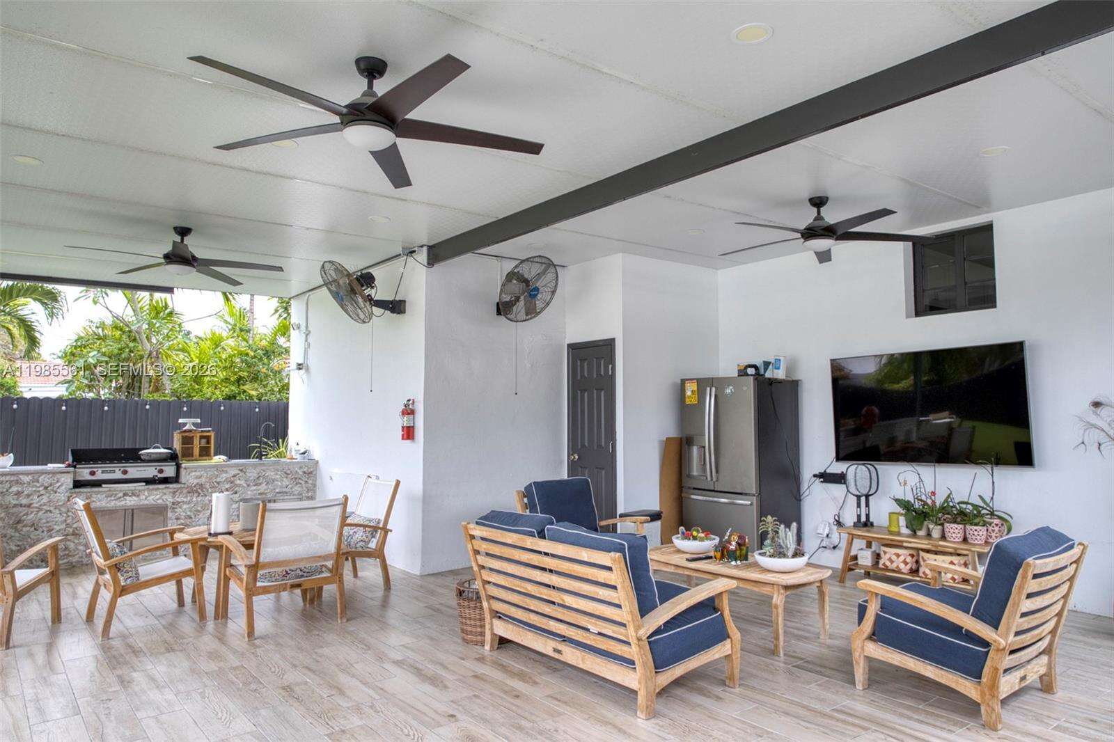 Miami | 2397 13th St N/A | Picture 37