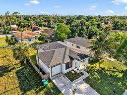 Fort Lauderdale | 2712 7th Ct N/A | Picture 2
