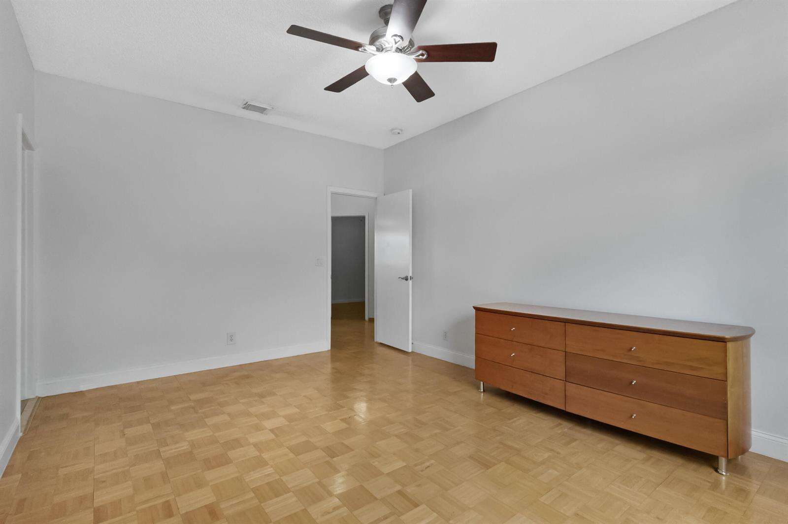 Hollywood | 3768 50th N/A | Picture 20