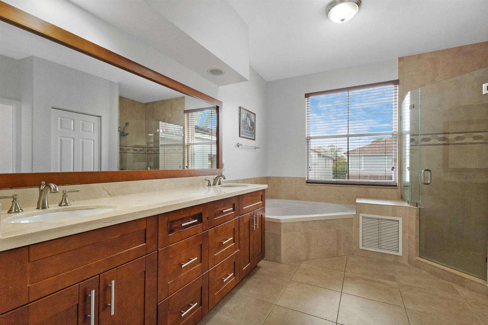 Hollywood | 3768 50th N/A | Picture 22