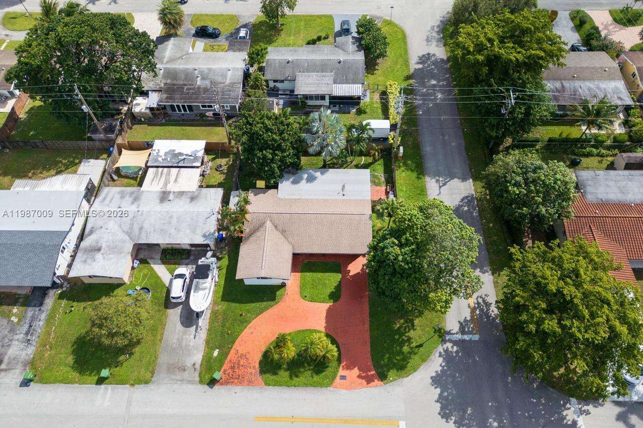 Pembroke Pines | 8740 11th St N/A | Picture 25