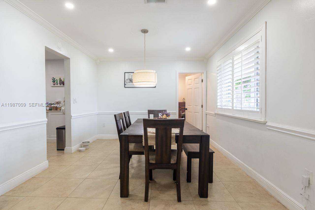 Pembroke Pines | 8740 11th St N/A | Picture 7