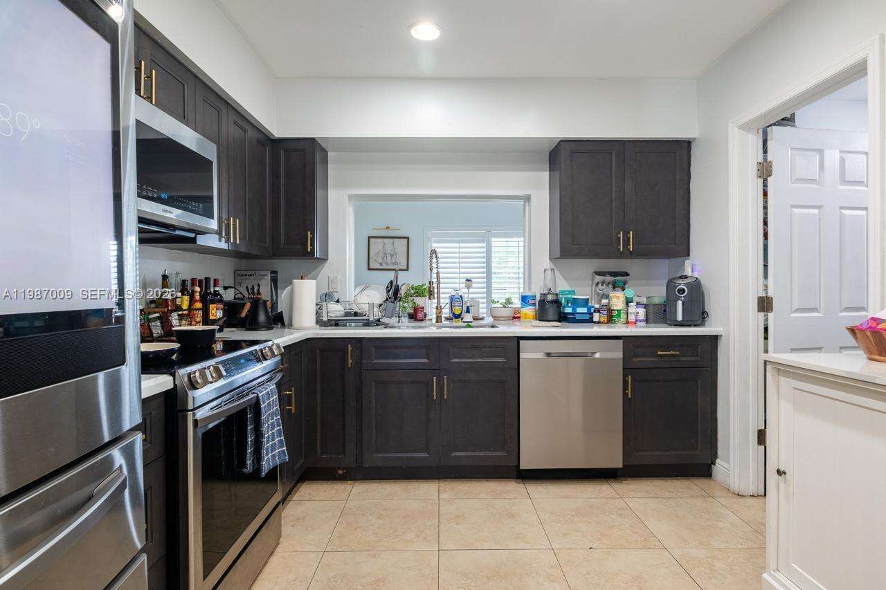 Pembroke Pines | 8740 11th St N/A | Picture 8