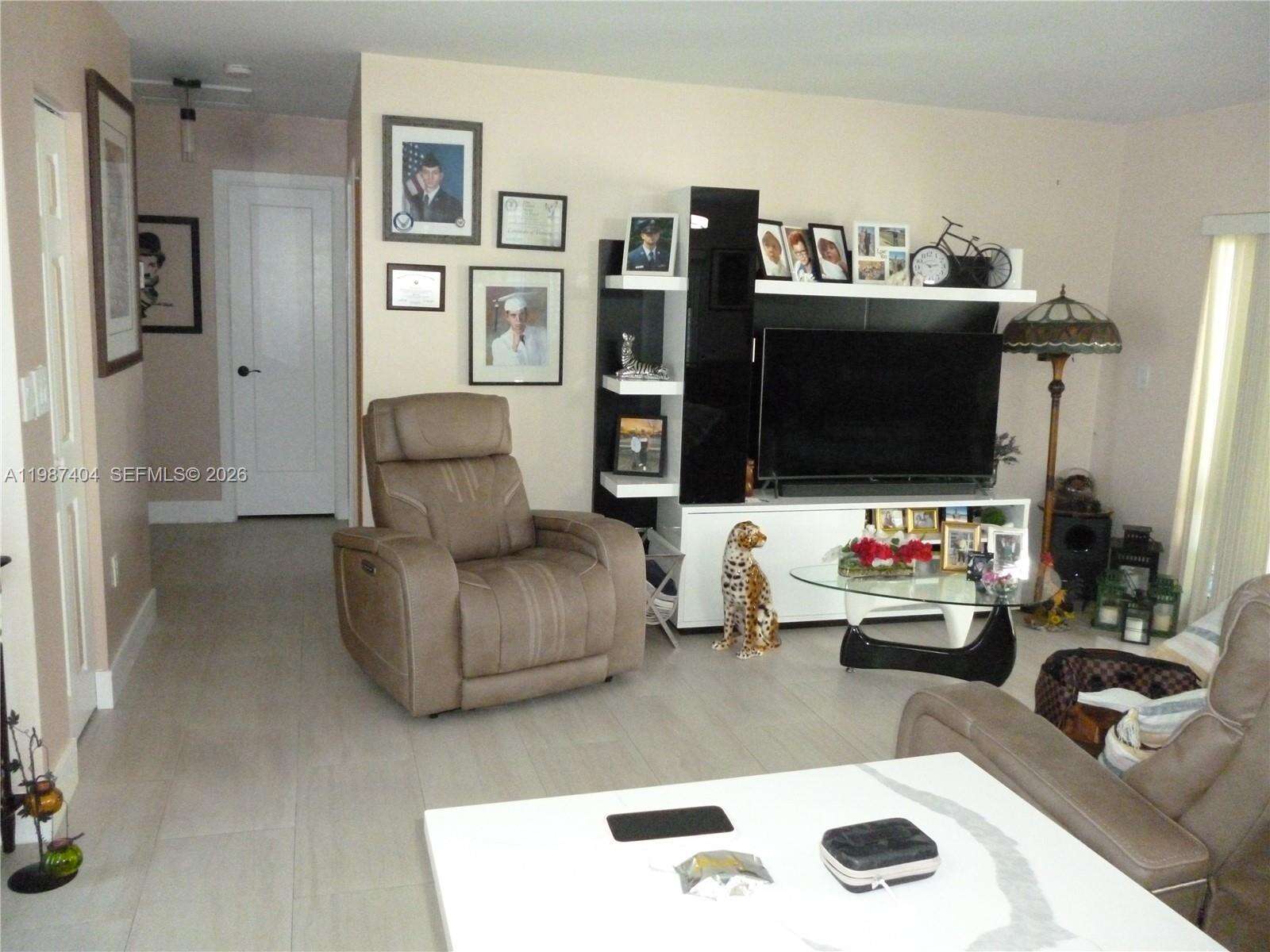 Miami | 19372 119th Ct N/A | Picture 19