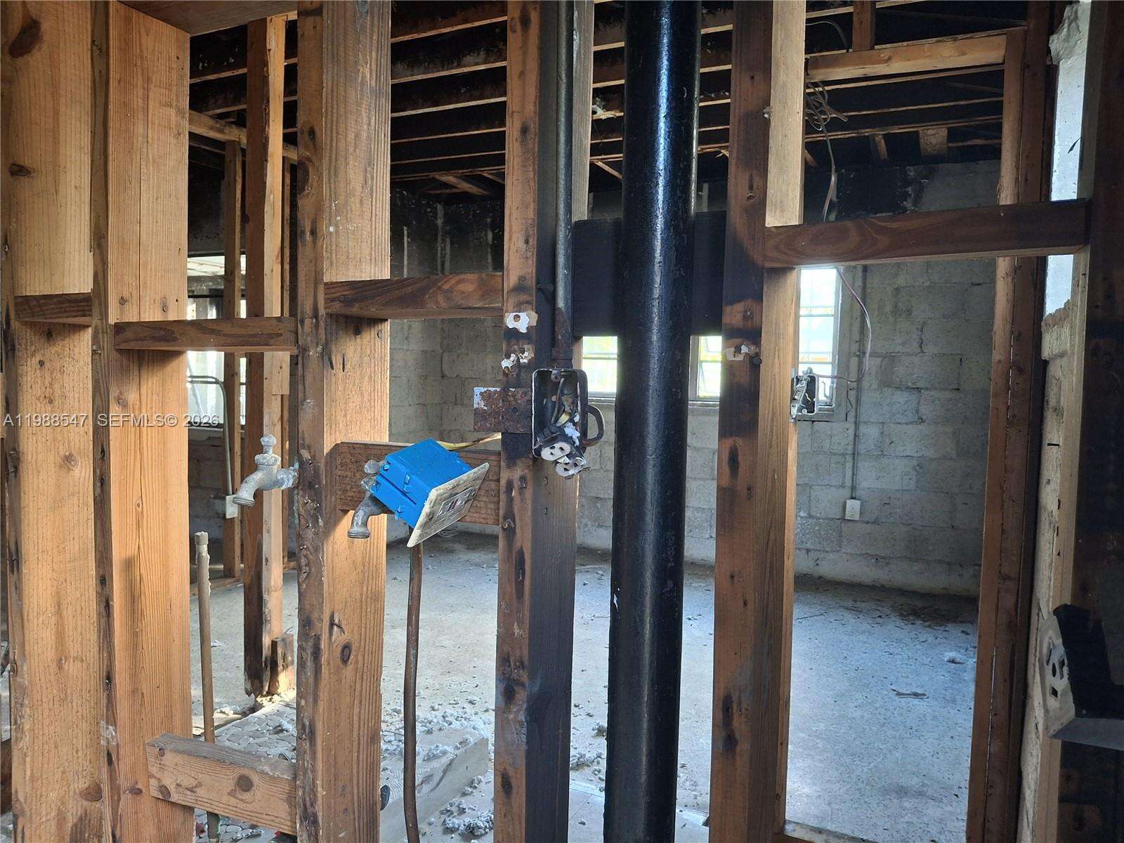 Miami | 1561 131st St N/A | Picture 29