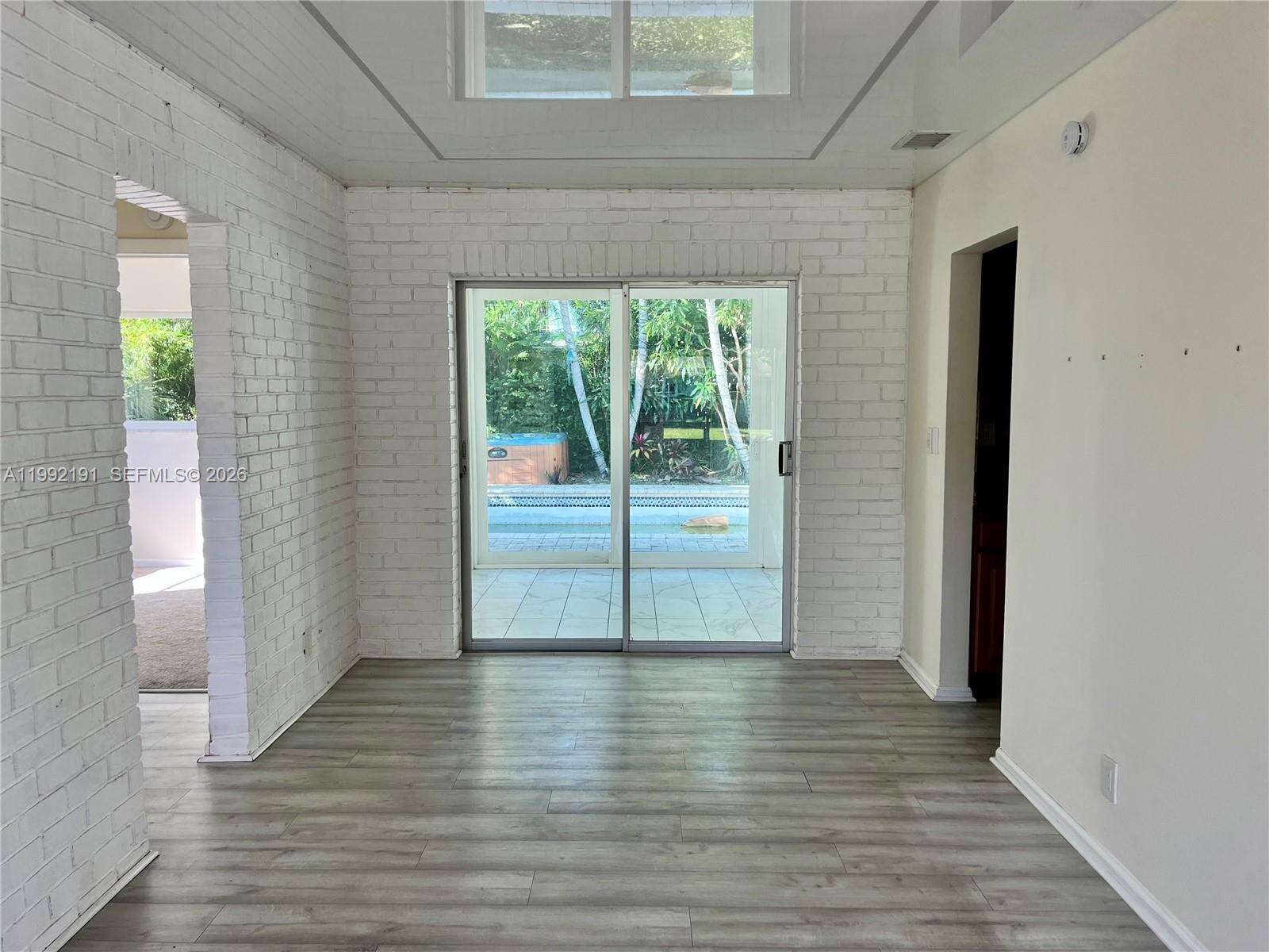 Oakland Park | 2031 32nd St N/A | Picture 5