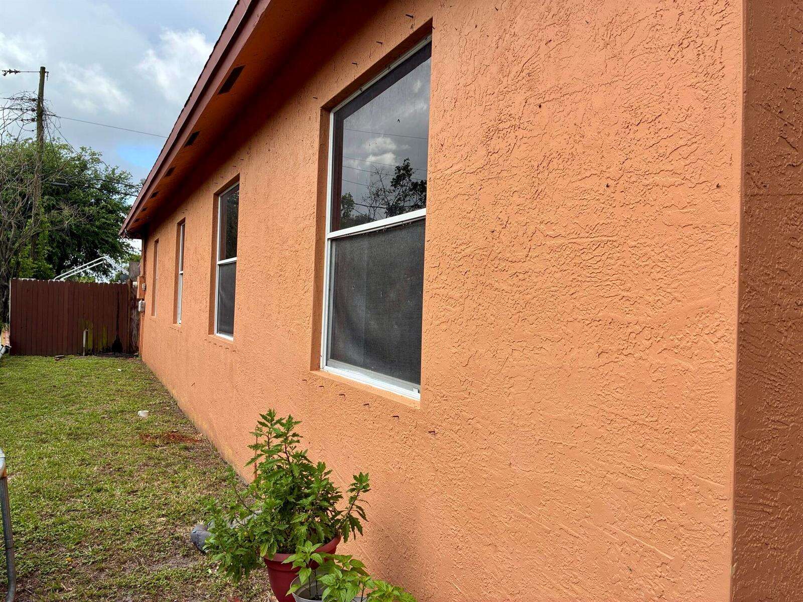 Pompano Beach | 2200 5th N/A | Picture 14