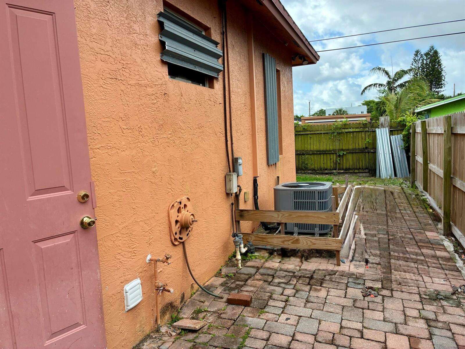 Pompano Beach | 2200 5th N/A | Picture 15