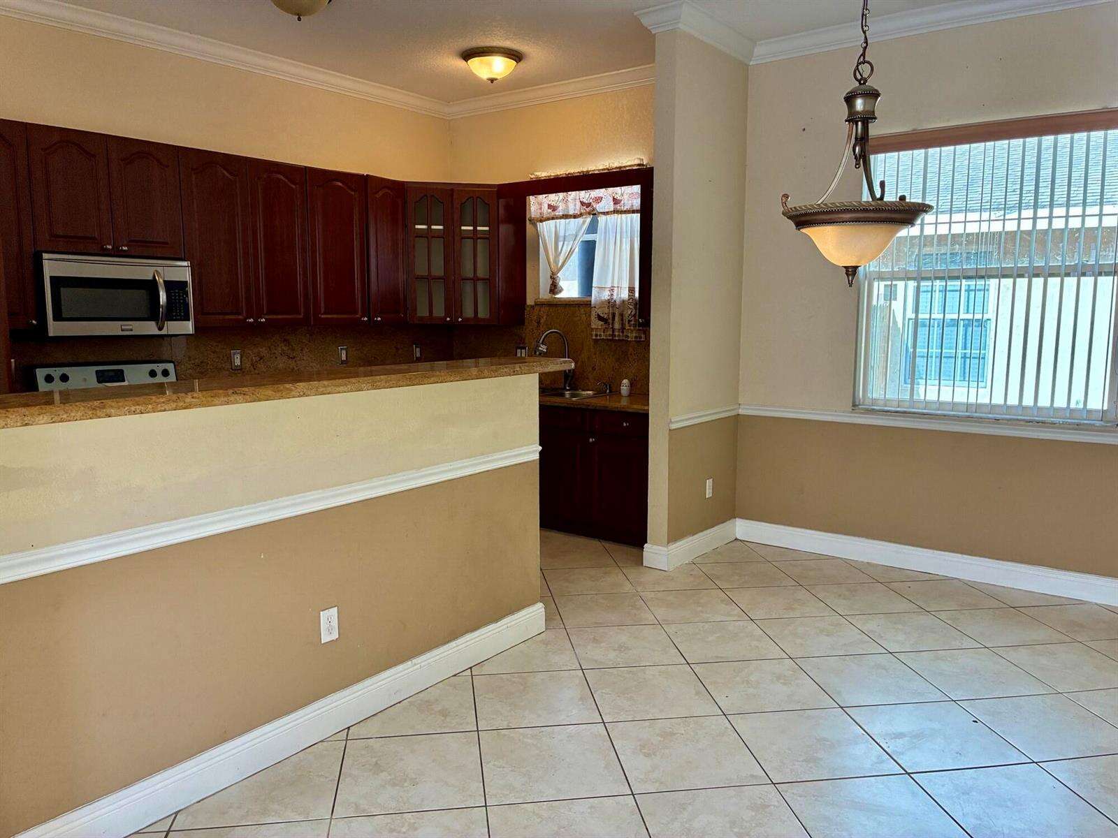 Pompano Beach | 2200 5th N/A | Picture 5