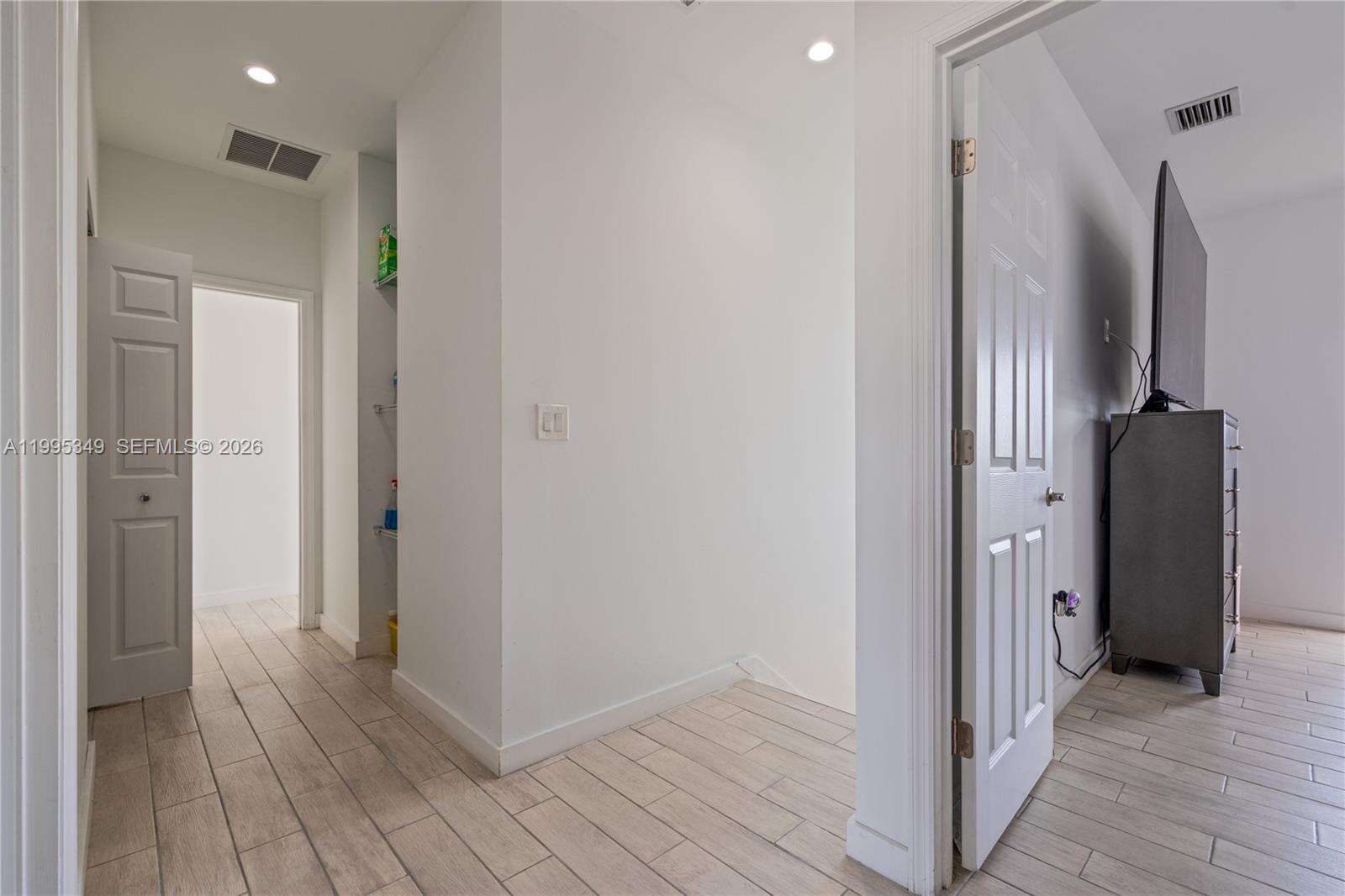 Miami | 17970 105th Ave N/A | Picture 22