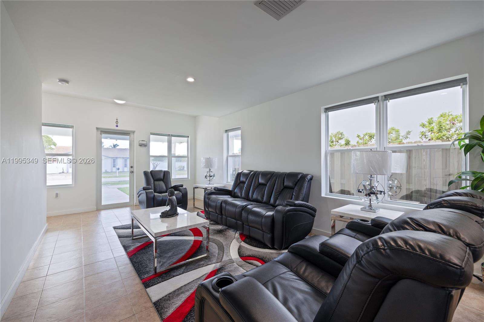Miami | 17970 105th Ave N/A | Picture 6
