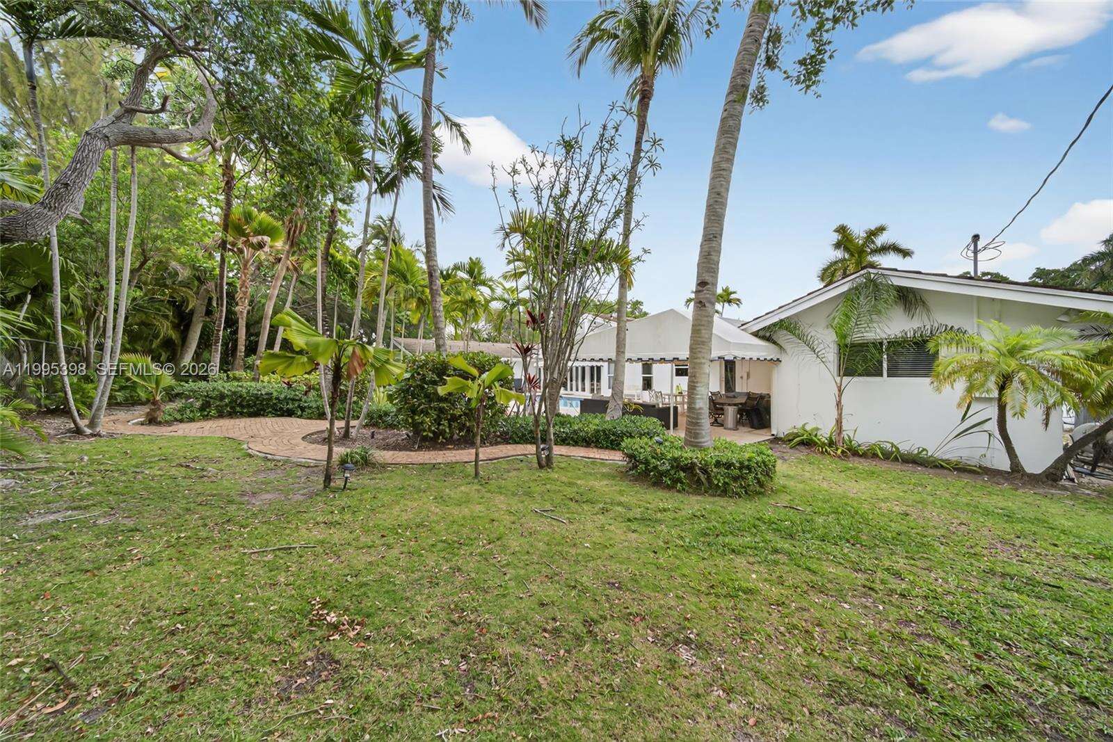 Pinecrest | 12330 Pine Needle Ln N/A | Picture 38