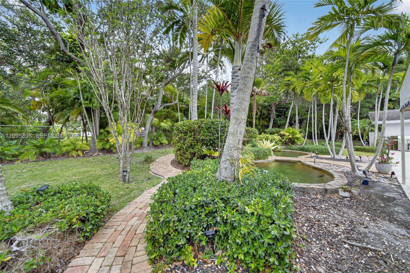 Pinecrest | 12330 Pine Needle Ln N/A | Picture 41