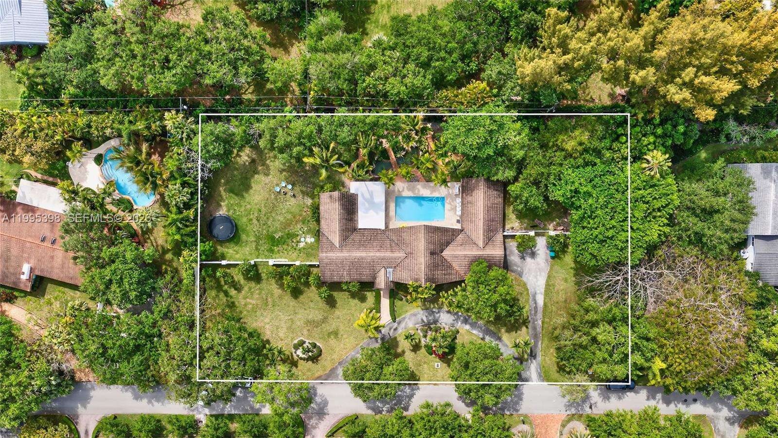 Pinecrest | 12330 Pine Needle Ln N/A | Picture 42