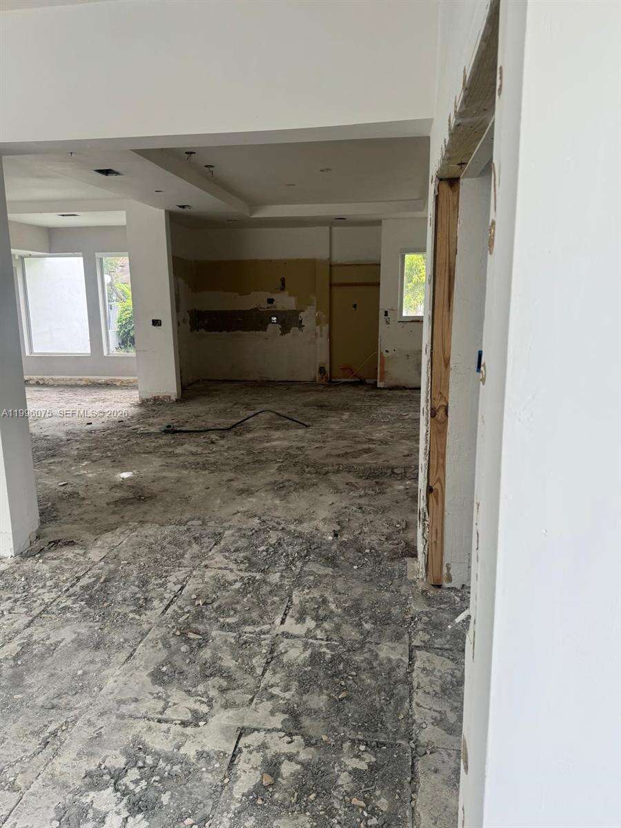 Miami | 290 125th Ave N/A | Picture 17