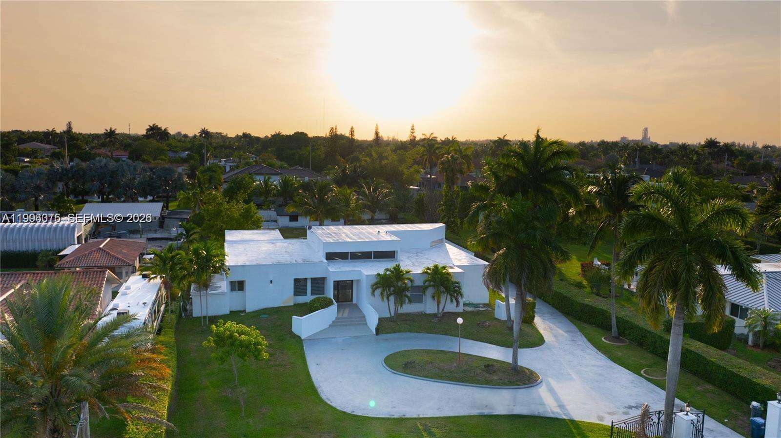 Miami | 290 125th Ave N/A | Picture 3