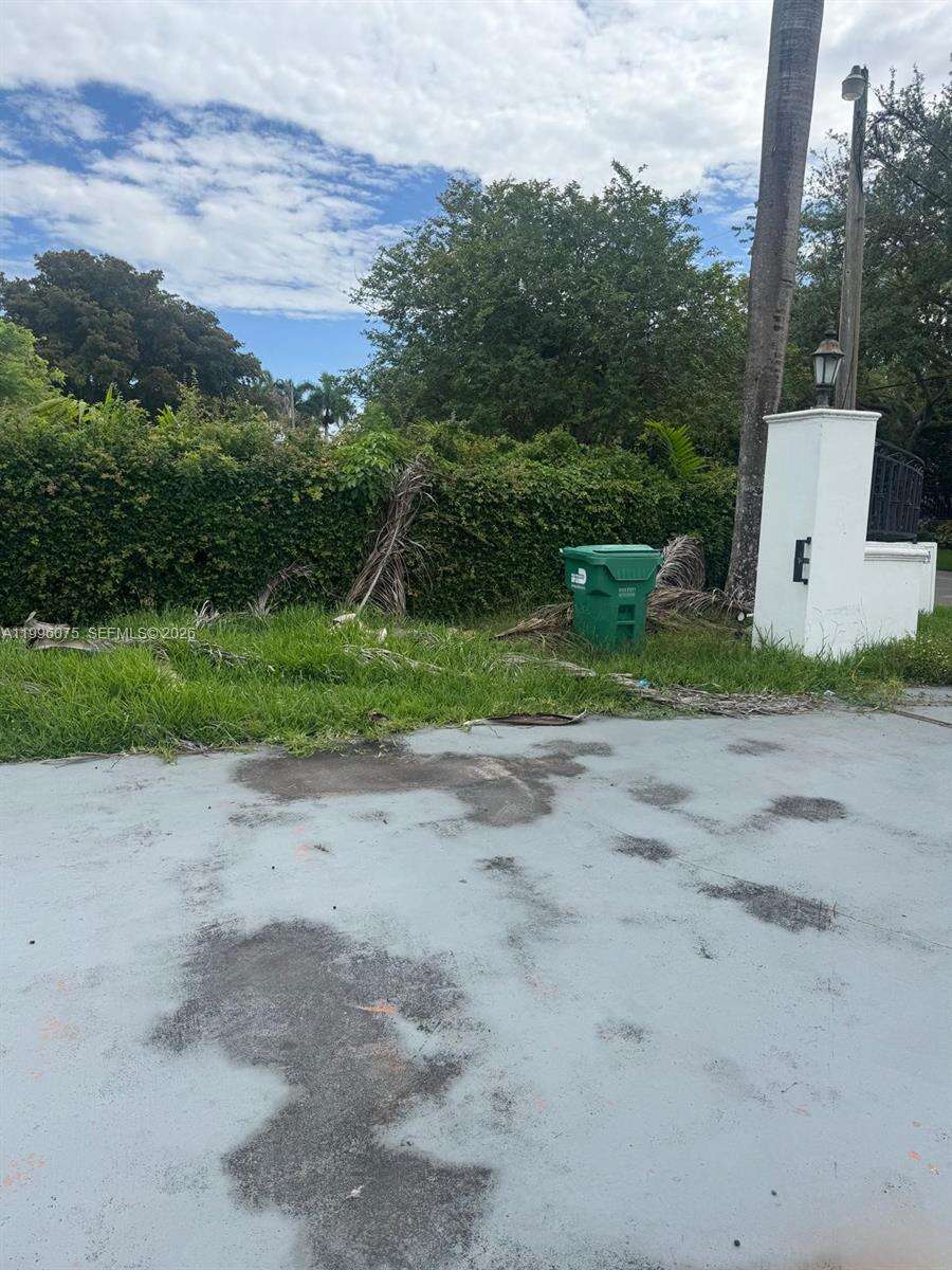 Miami | 290 125th Ave N/A | Picture 23