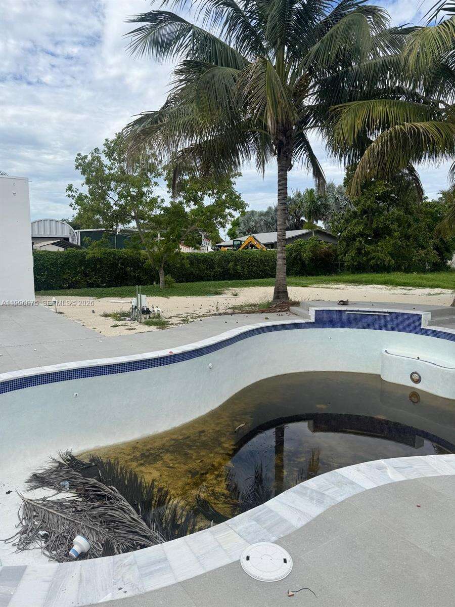 Miami | 290 125th Ave N/A | Picture 25