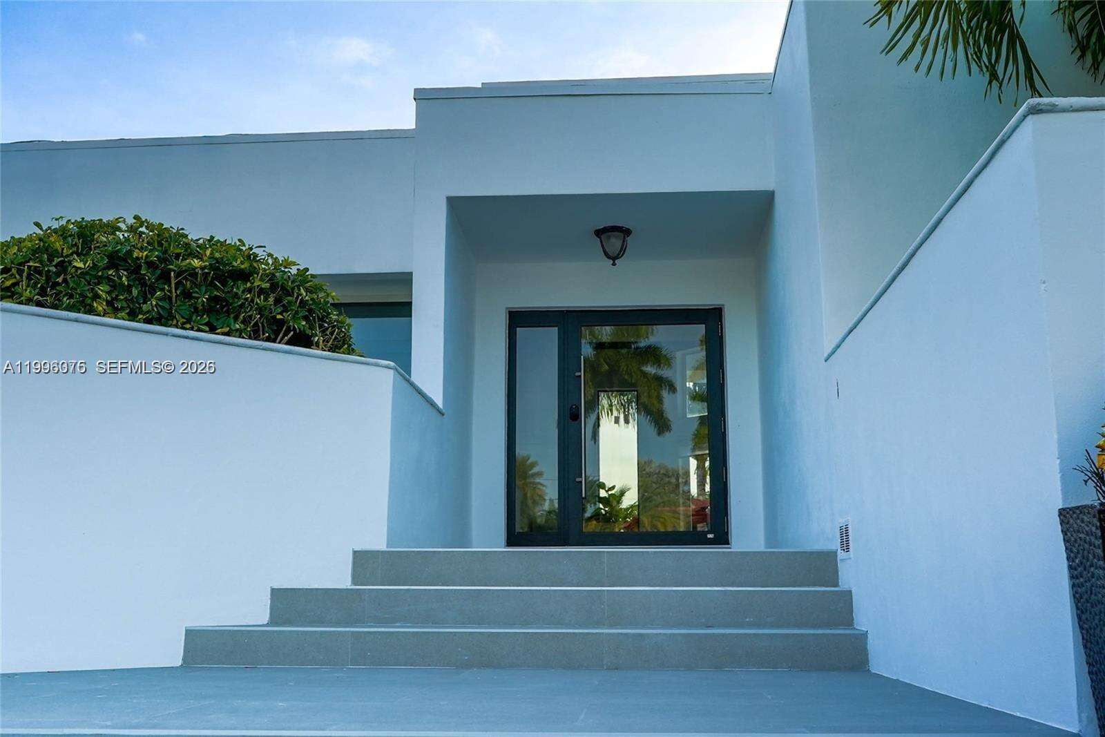 Miami | 290 125th Ave N/A | Picture 4