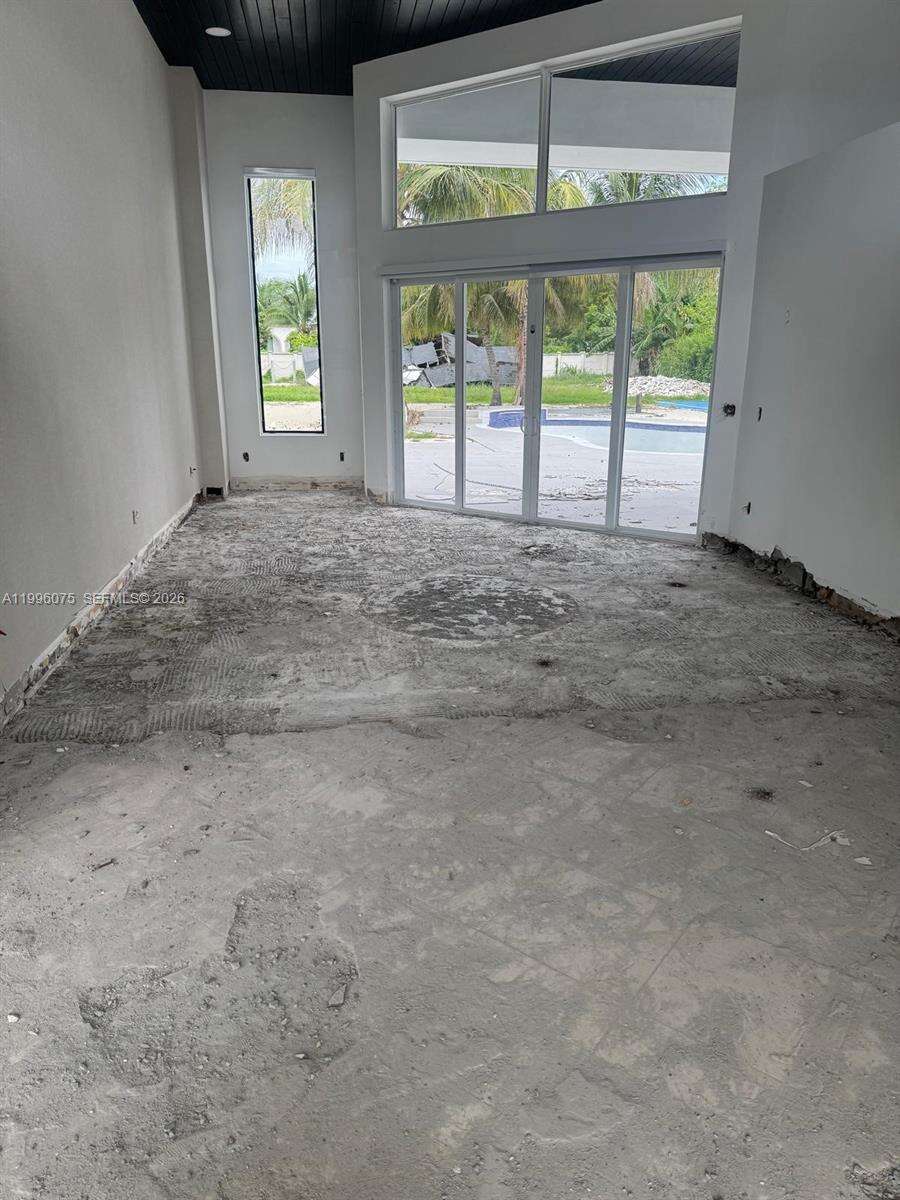 Miami | 290 125th Ave N/A | Picture 9