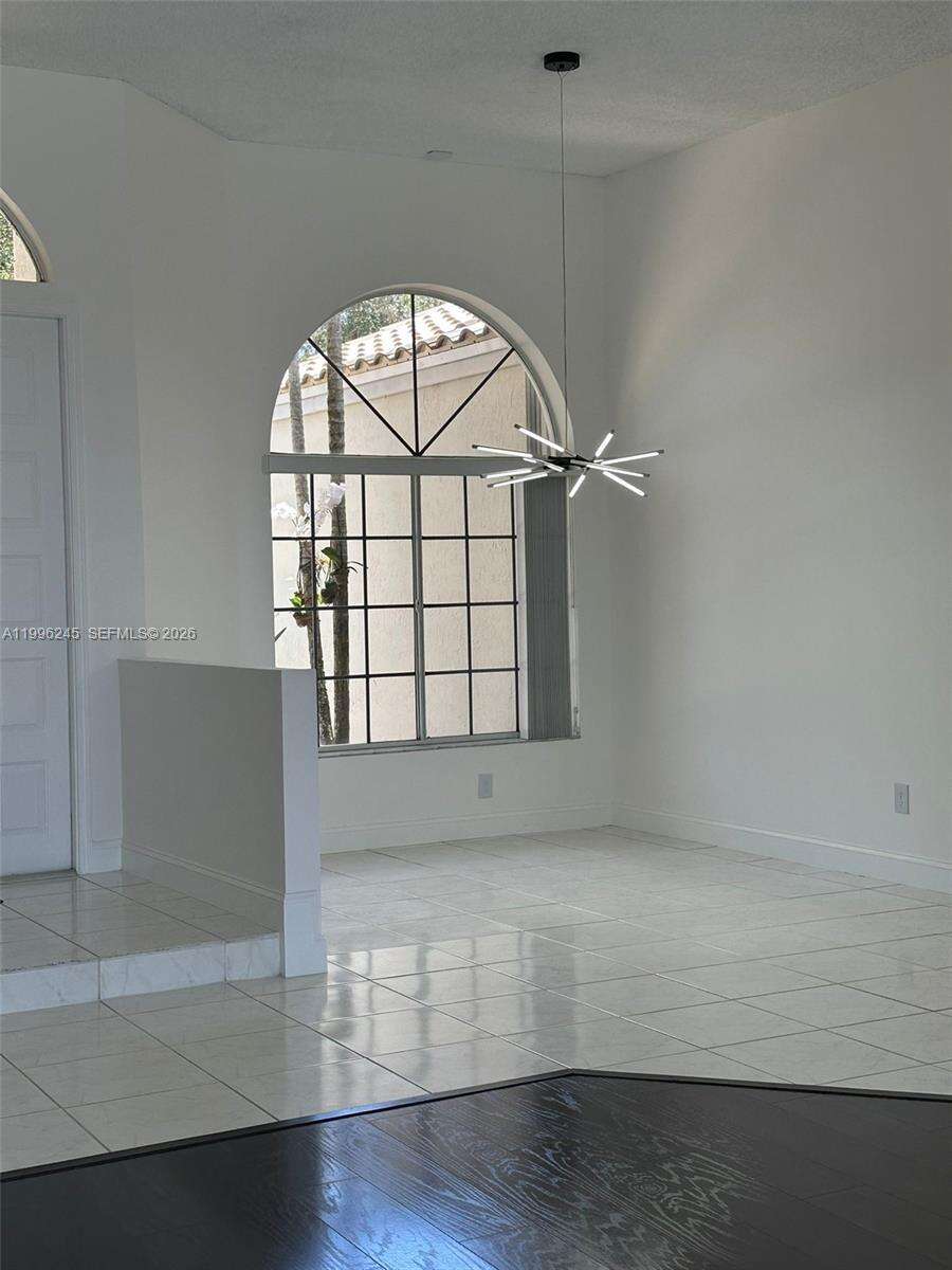 Weston | 3066 Lakewood Cir N/A | Picture 15