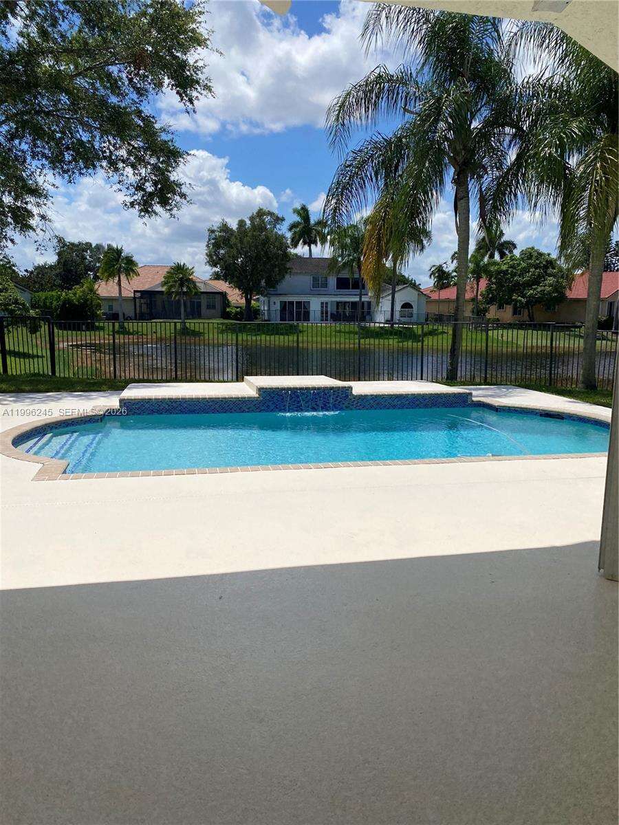 Weston | 3066 Lakewood Cir N/A | Picture 19