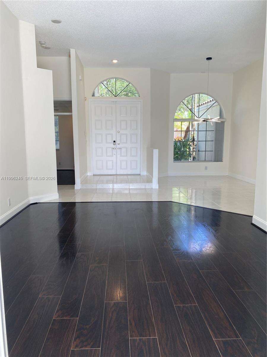 Weston | 3066 Lakewood Cir N/A | Picture 5