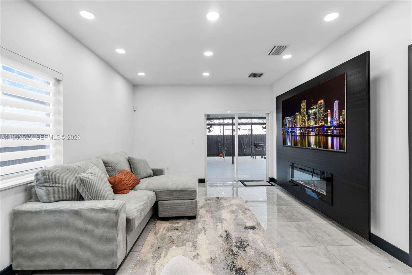 Miami | 22811 123rd Ave N/A | Picture 35