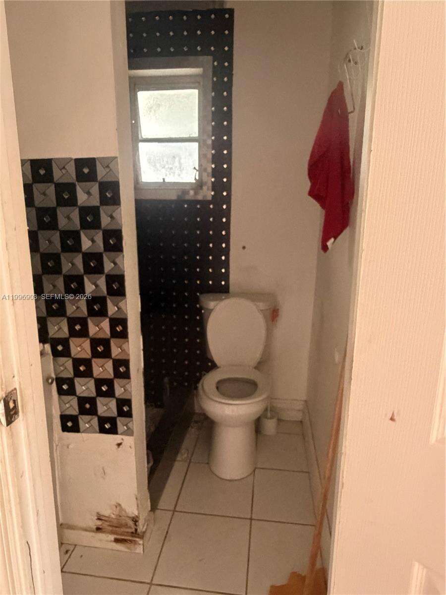Miami | 634 10th Ave N/A | Picture 13