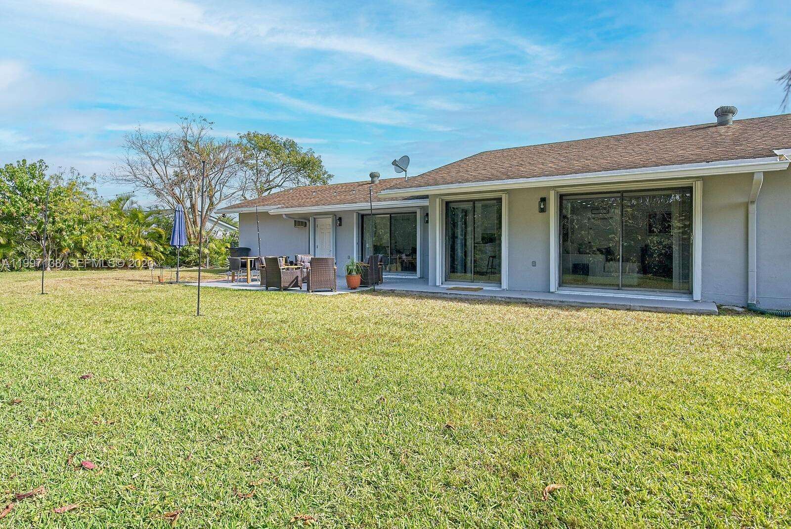 Miami | 10900 124th Rd N/A | Picture 21