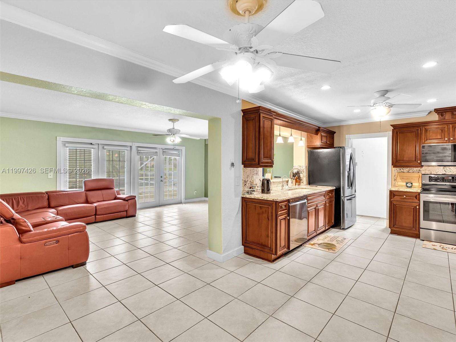 Pembroke Pines | 1900 95th Ave N/A | Picture 19