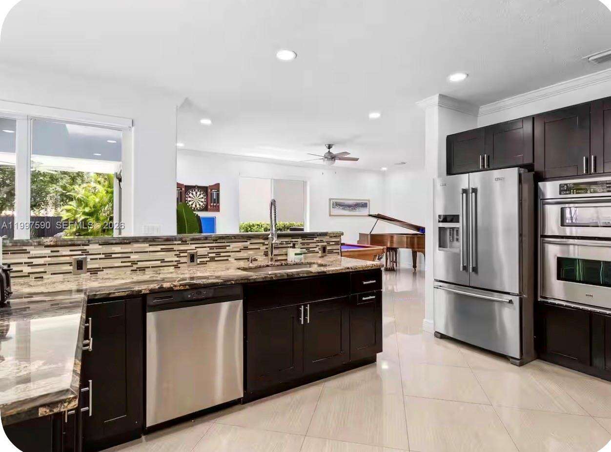 Miami | 15411 36th Ter N/A | Picture 10