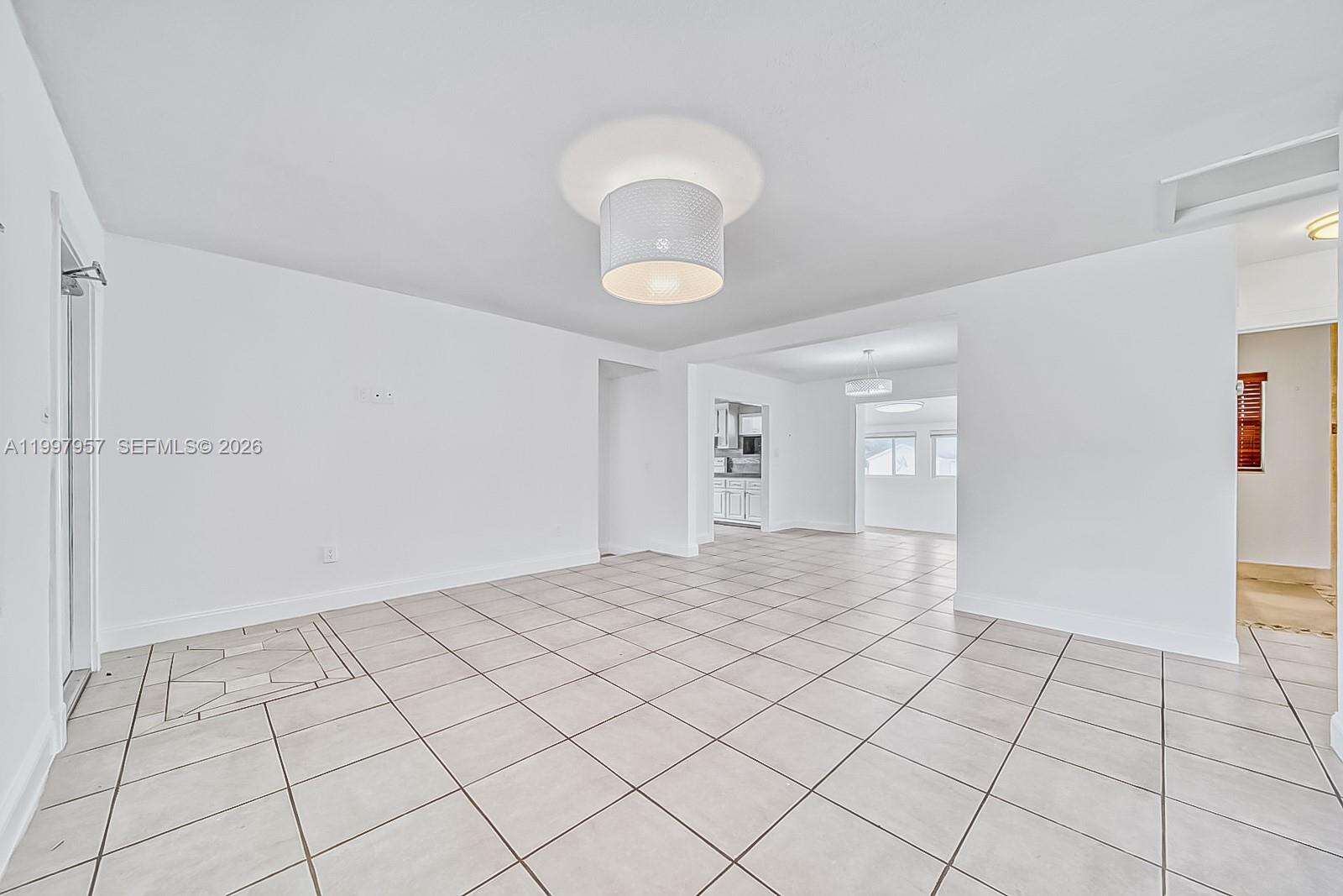 Miami | 2171 21st St N/A | Picture 29