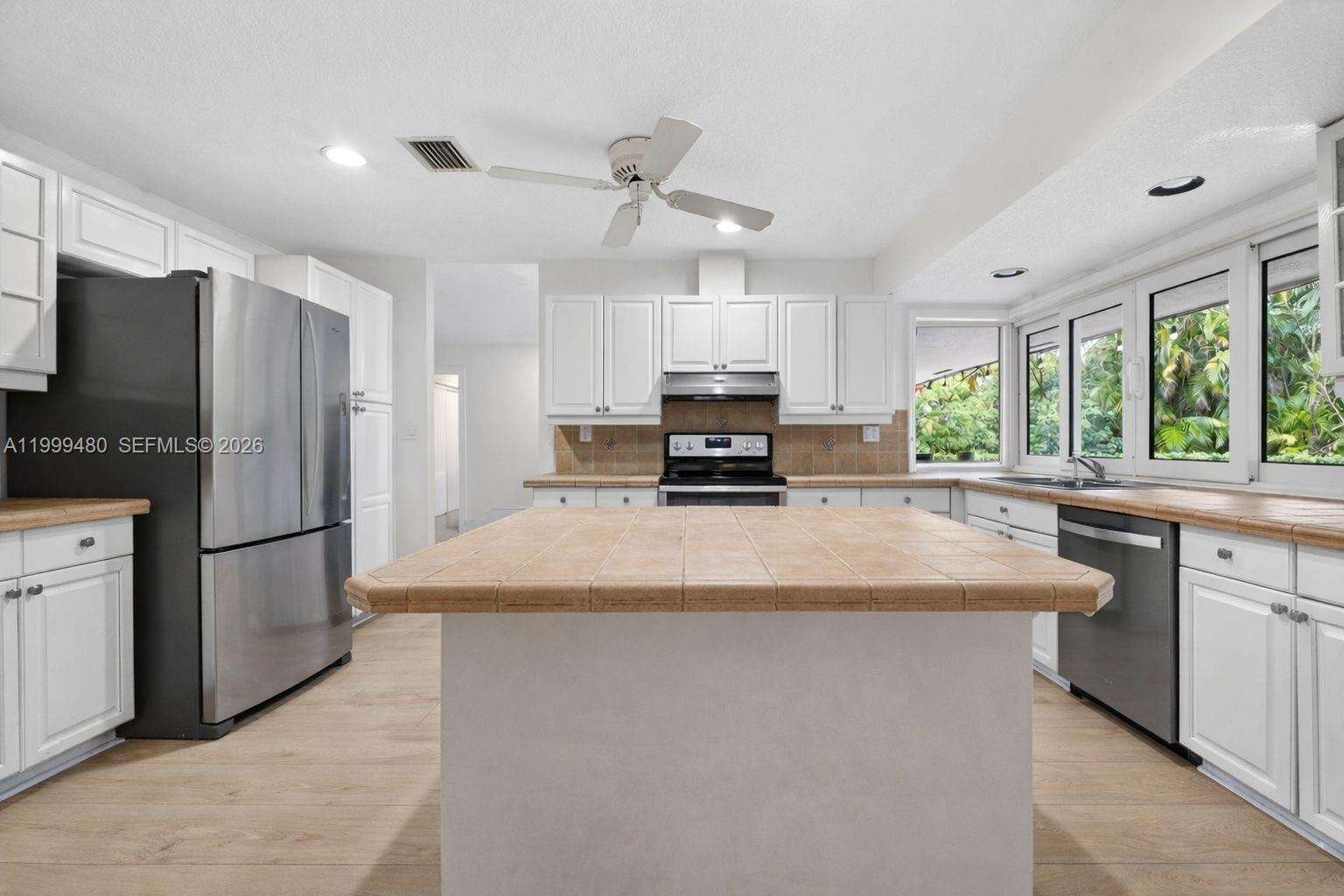 Palmetto Bay | 8400 178th St N/A | Picture 15